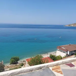 Antonio Albania